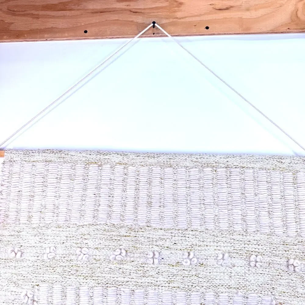 Nuloom Wool Ivory Tassel Wall Hanging NEW 27
